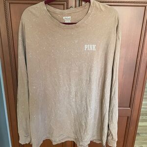 PINK long sleeve top. Women’s size XL. Excellent use condition.